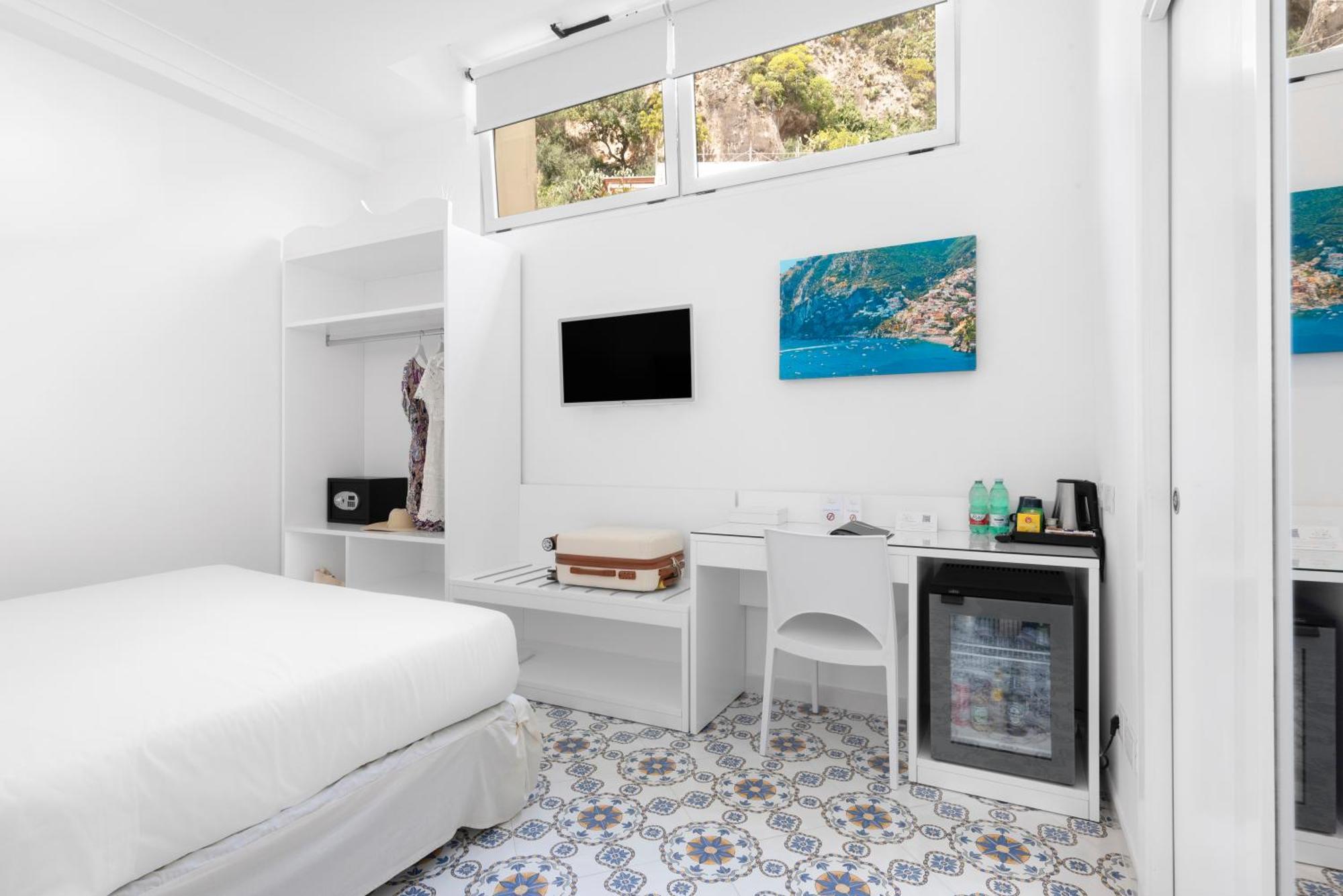 Hotel Bougainville Positano Bagian luar foto