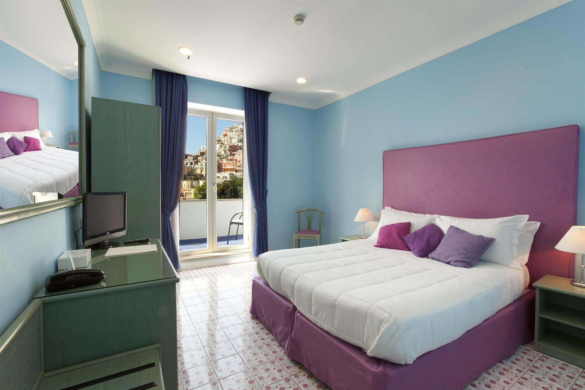 Hotel Bougainville Positano Bagian luar foto